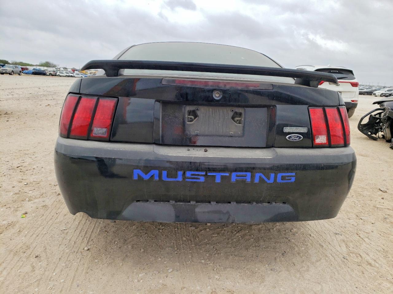 2004 FORD MUSTANG photo 6