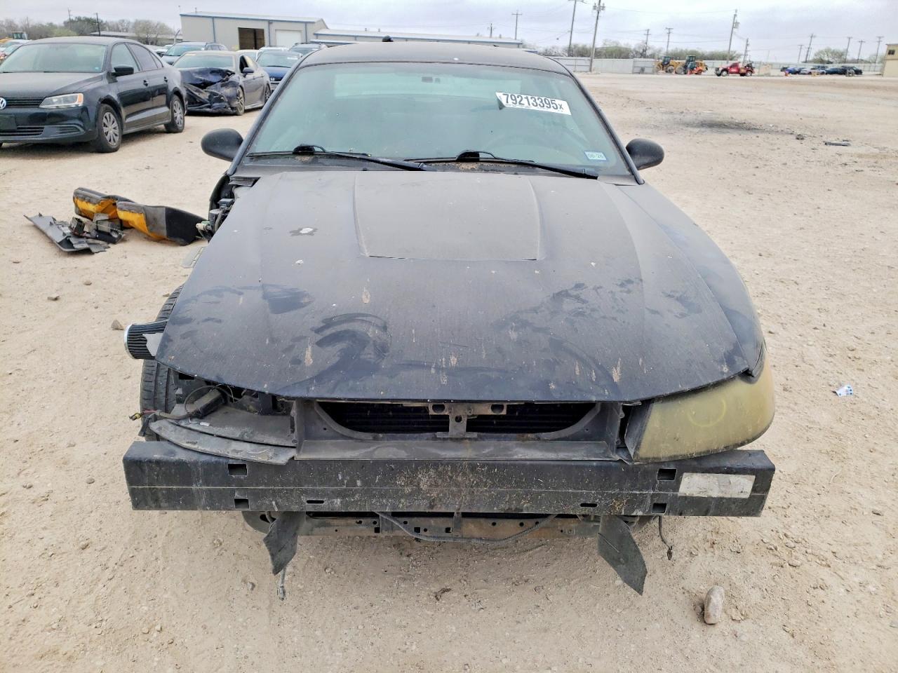 2004 FORD MUSTANG photo 5