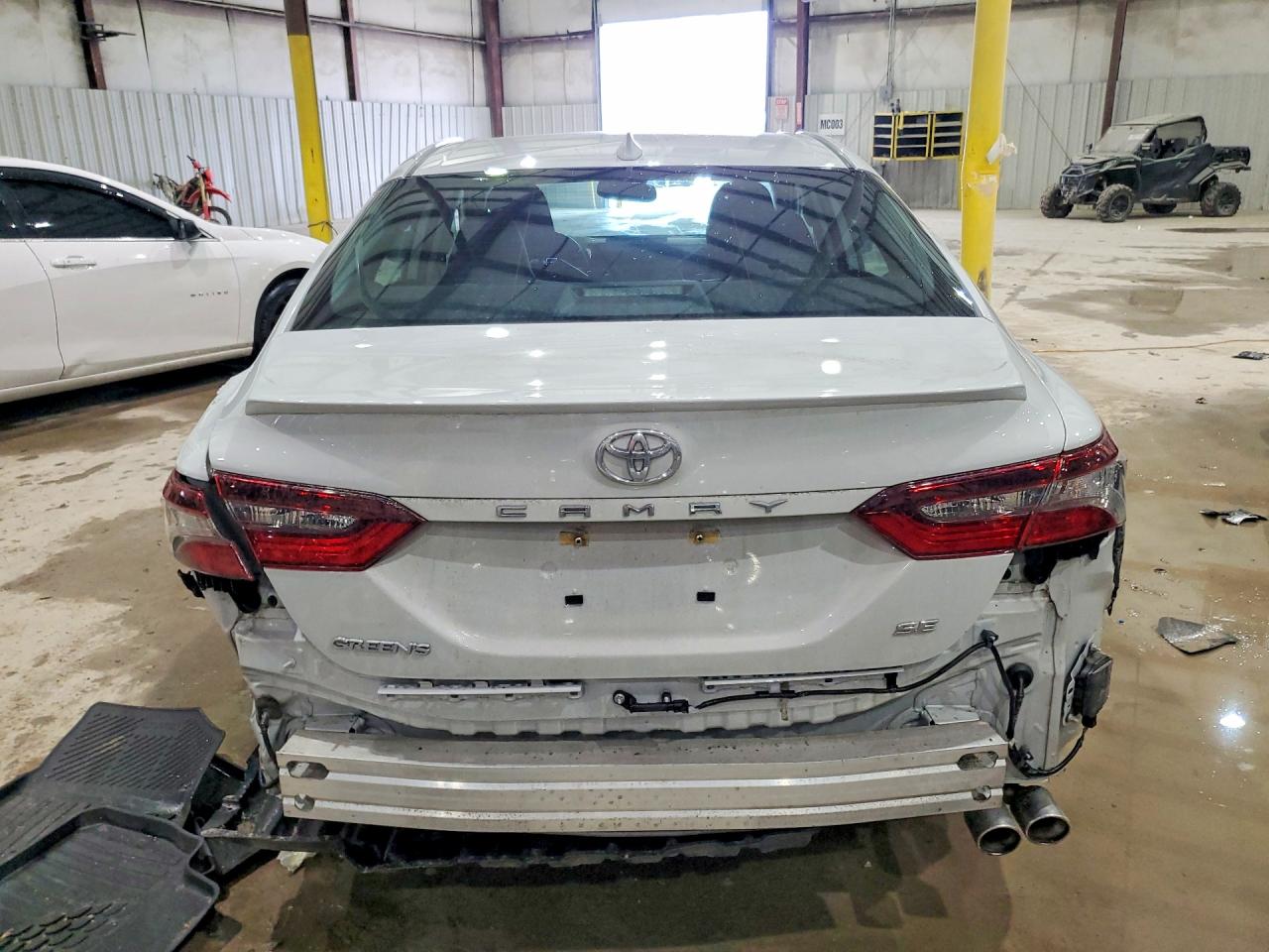 2022 TOYOTA CAMRY SE photo 6