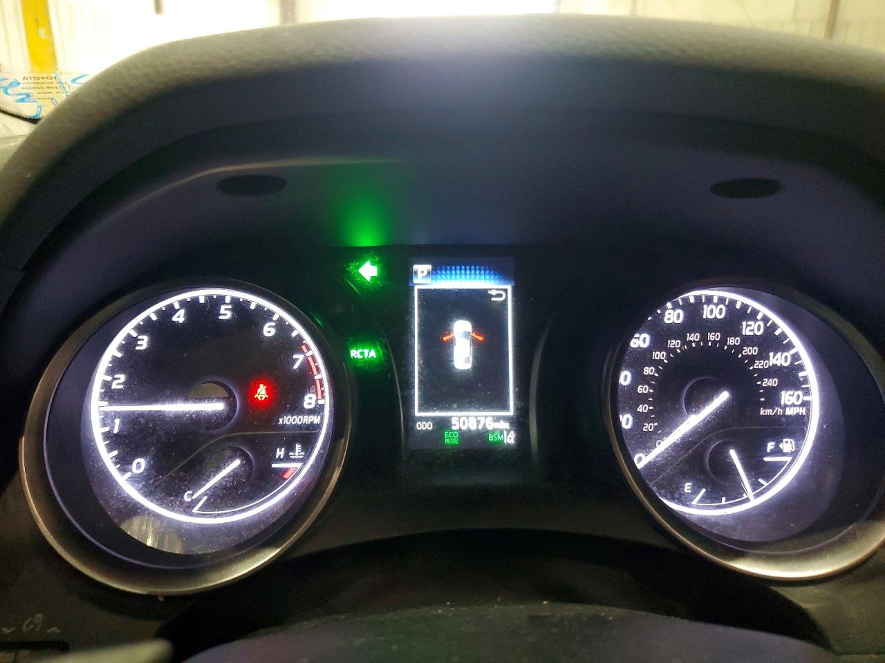 2022 TOYOTA CAMRY SE photo 9