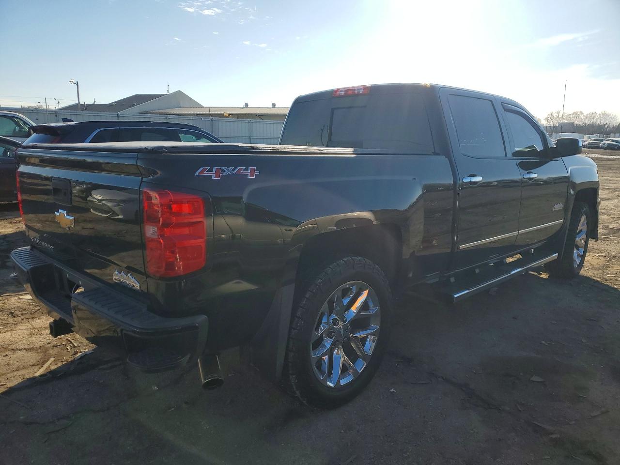 2014 CHEVROLET SILVERADO K1500 HIGH COUNTRY photo 3