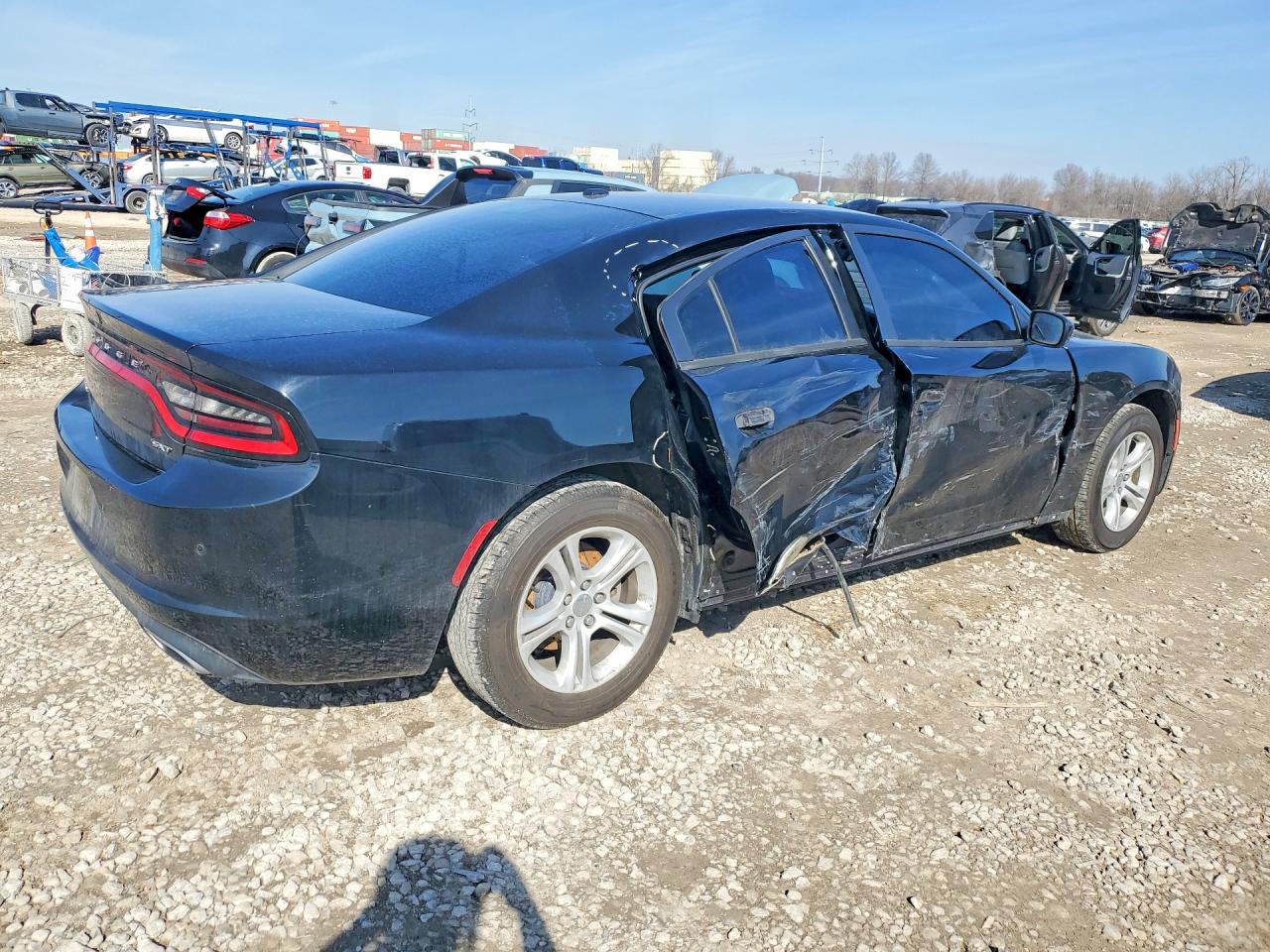 2018 DODGE CHARGER SXT photo 3