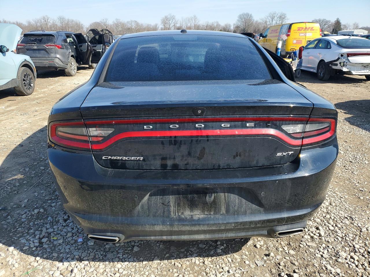 2018 DODGE CHARGER SXT photo 6