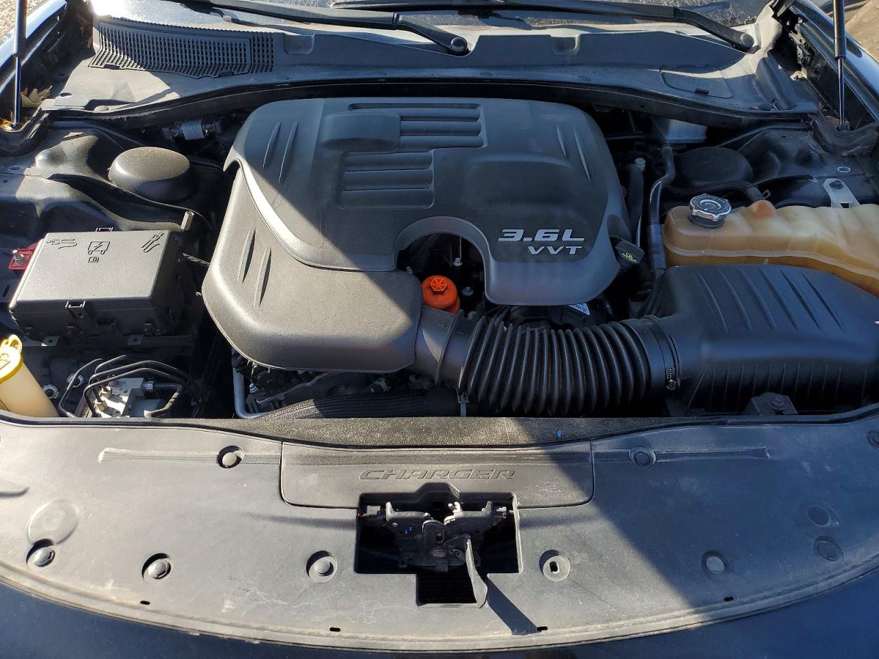 2018 DODGE CHARGER SXT photo 11