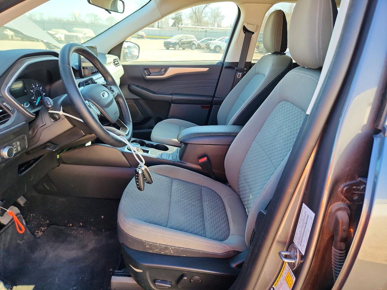 2022 FORD ESCAPE SE photo 13