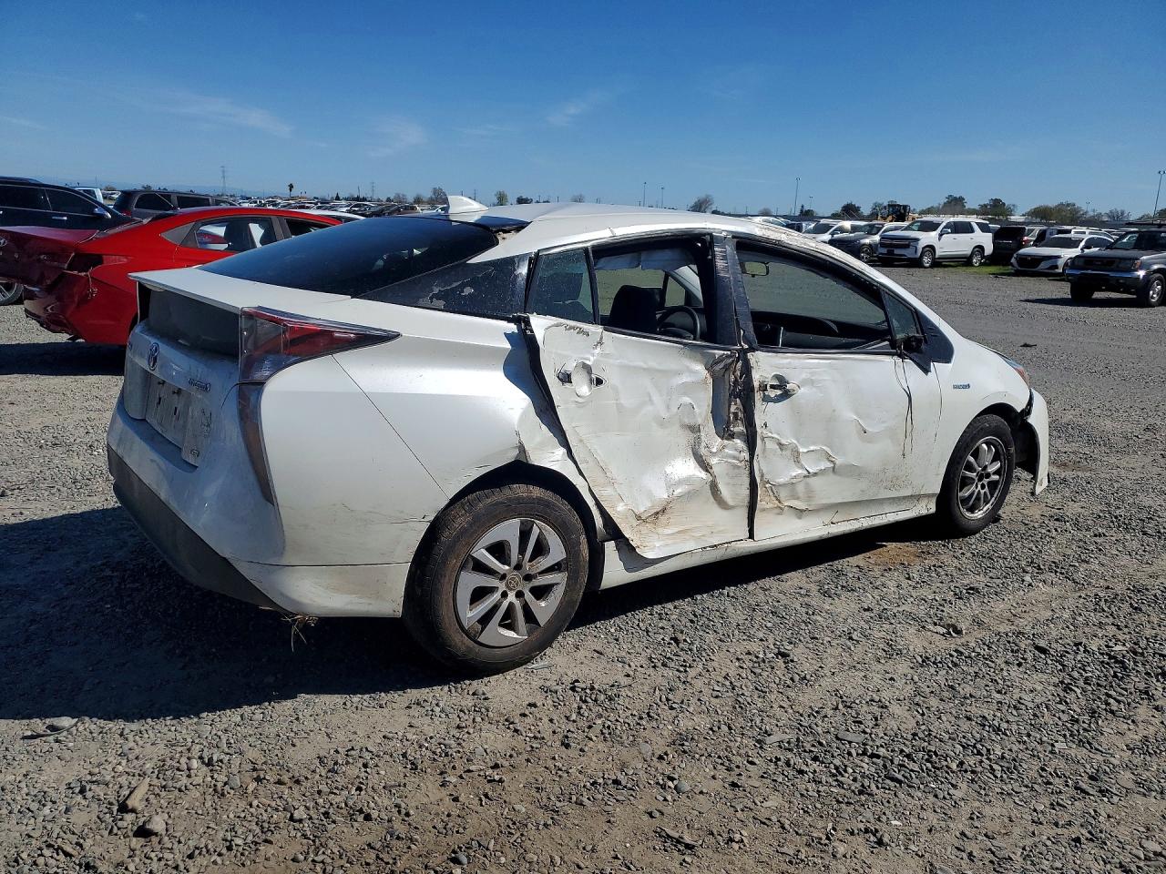 2016 TOYOTA PRIUS TWO ECO photo 3
