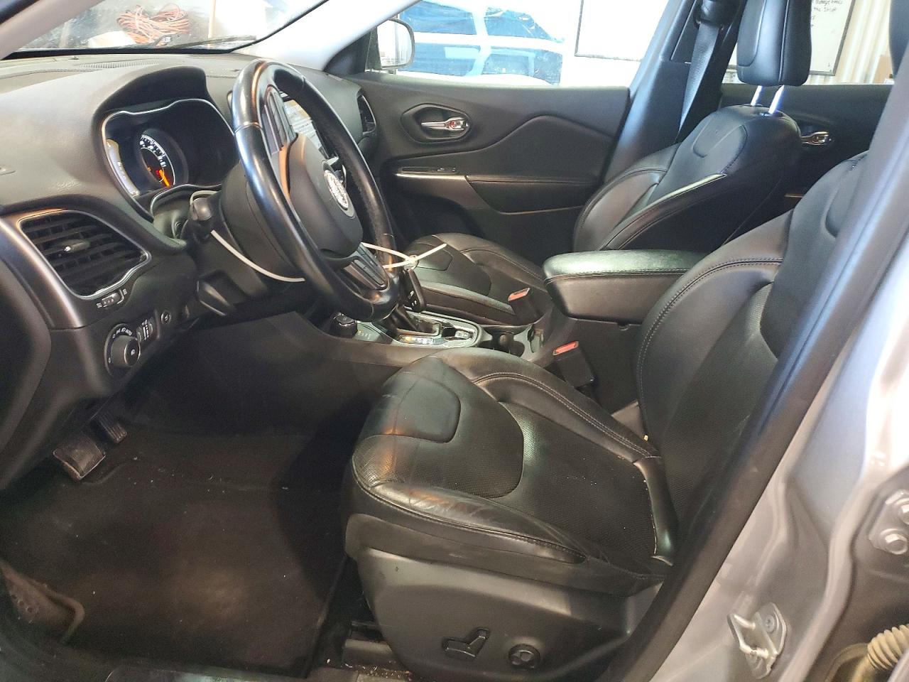 2019 JEEP CHEROKEE LIMITED photo 7