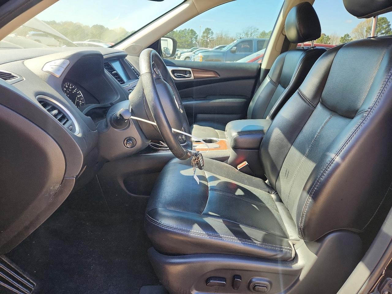 2020 NISSAN PATHFINDER PLATINUM photo 7