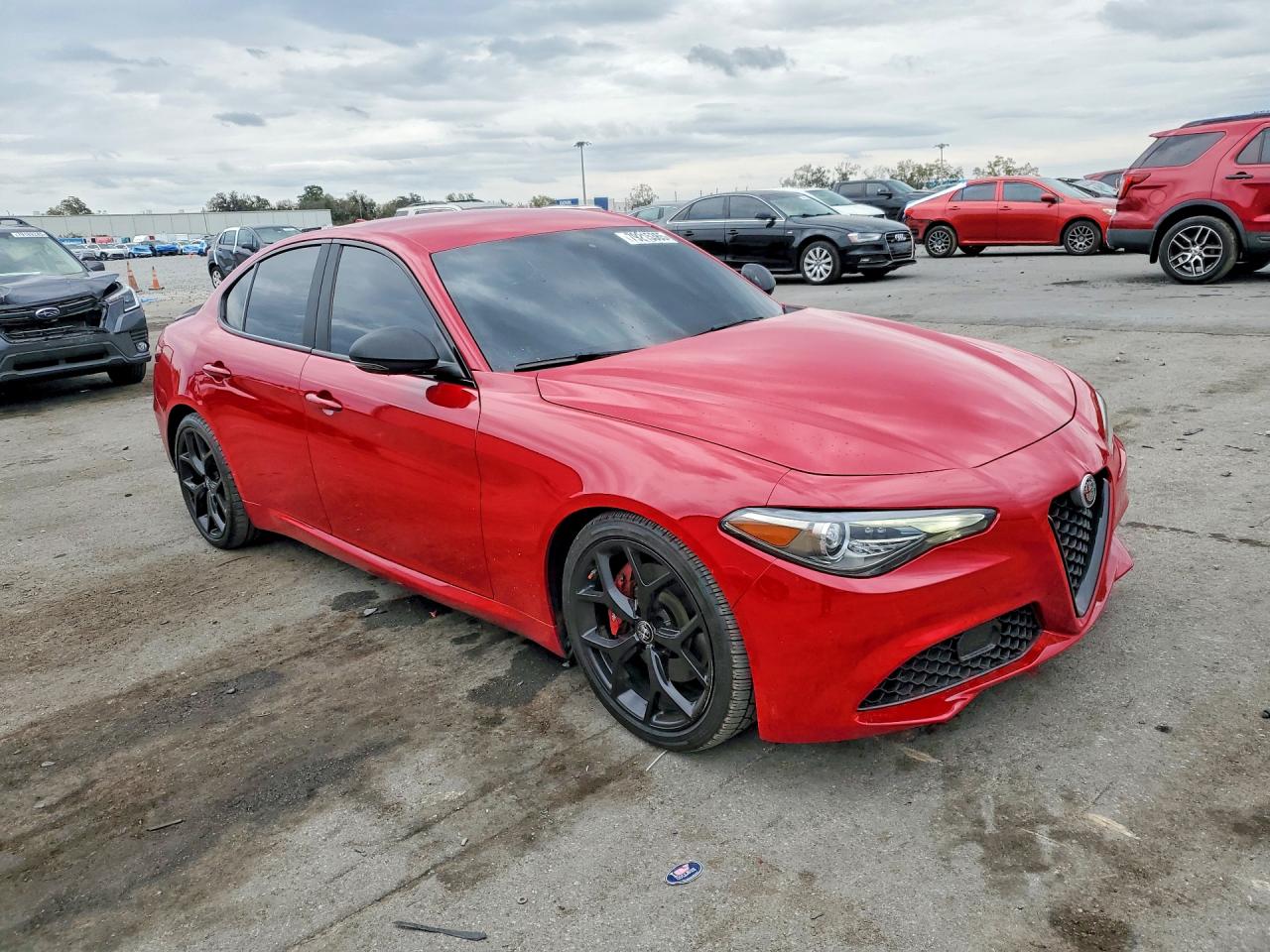 2019 ALFA ROMEO GIULIA photo 10