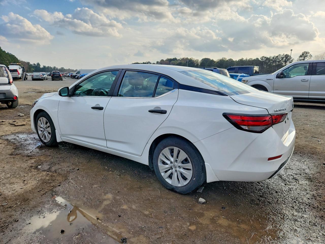 2024 NISSAN SENTRA S photo 2