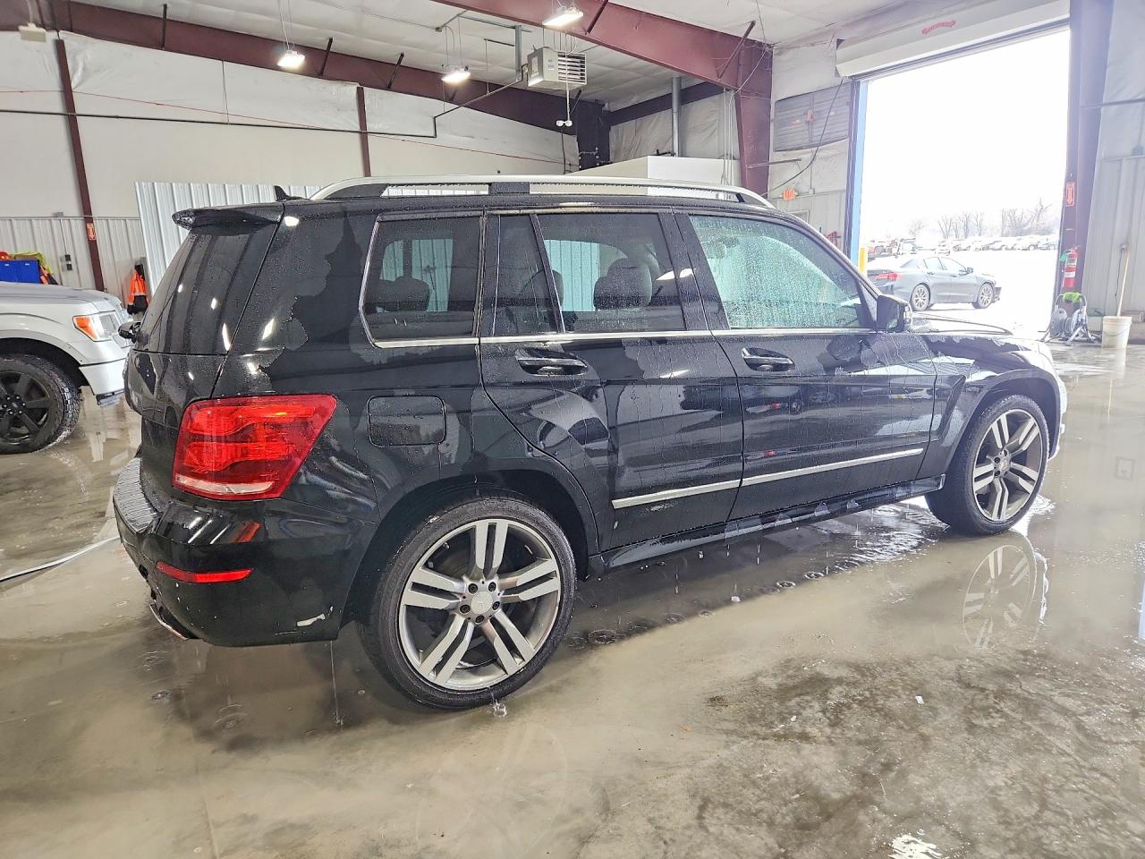 2014 MERCEDES-BENZ GLK 350 photo 3