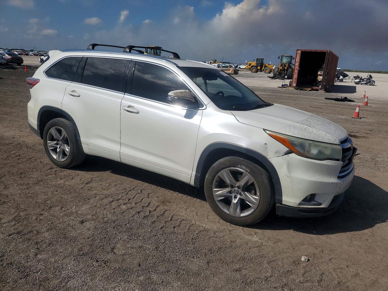 2016 TOYOTA HIGHLANDER LIMITED photo 4