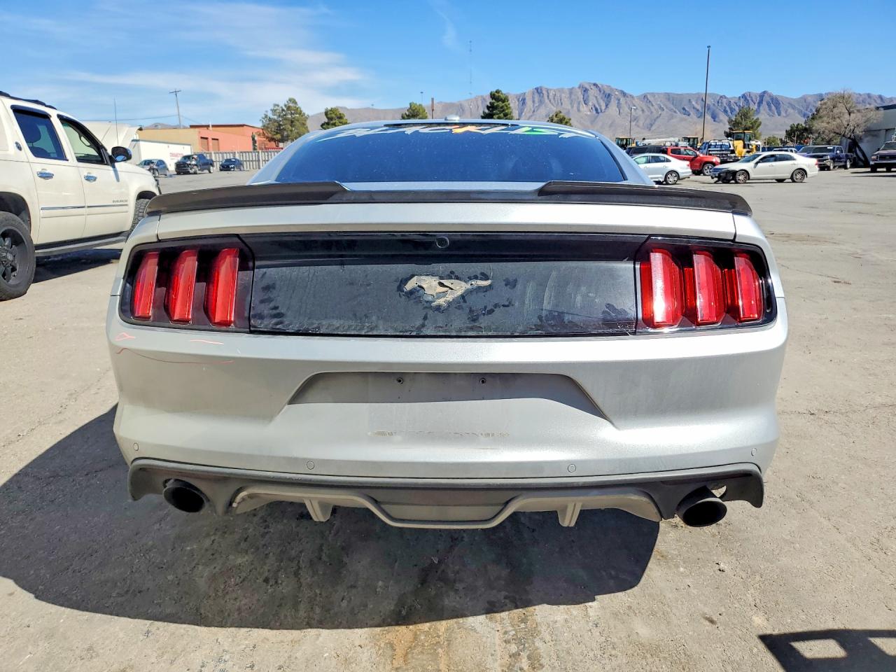 2015 FORD MUSTANG photo 16