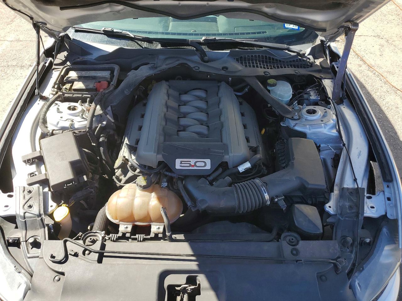 2015 FORD MUSTANG photo 31