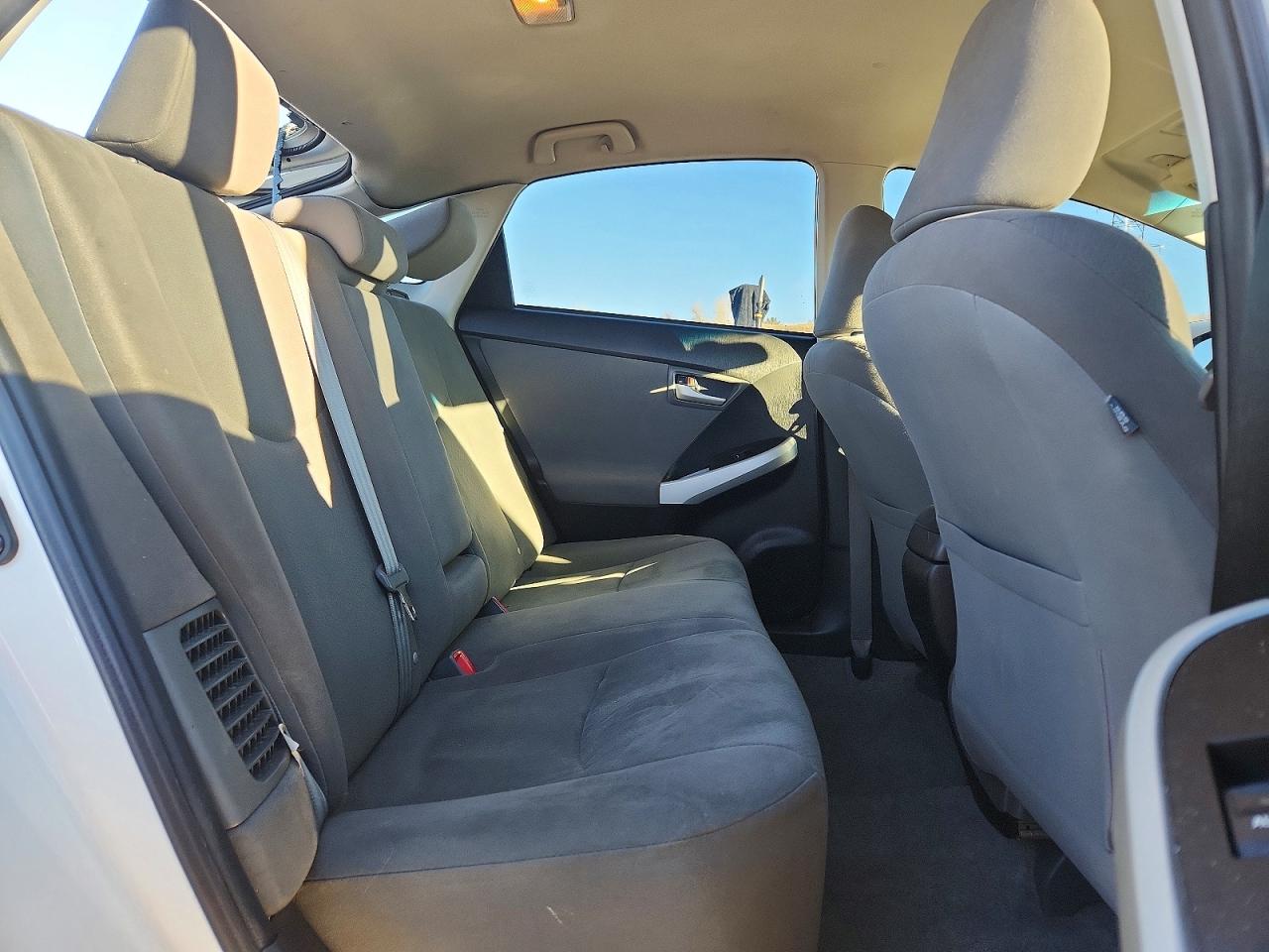 2013 TOYOTA PRIUS TWO photo 28