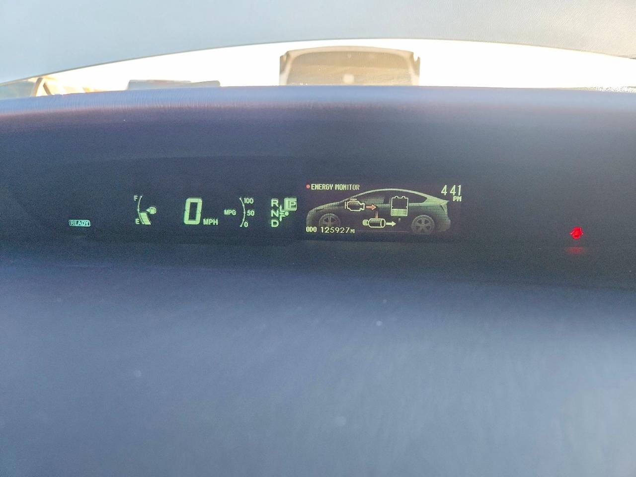 2013 TOYOTA PRIUS TWO photo 25