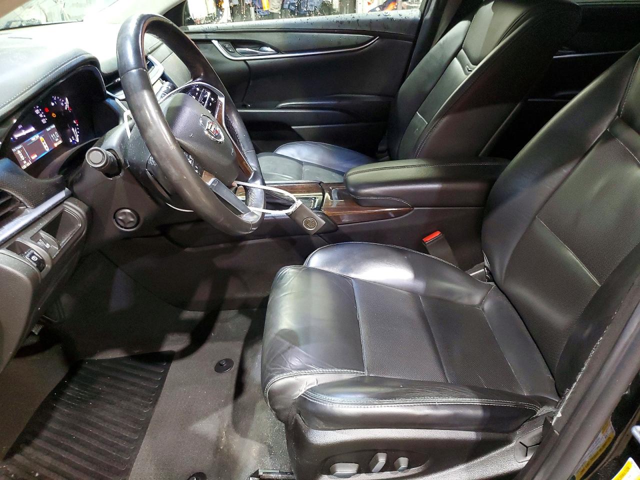 2014 CADILLAC XTS photo 13