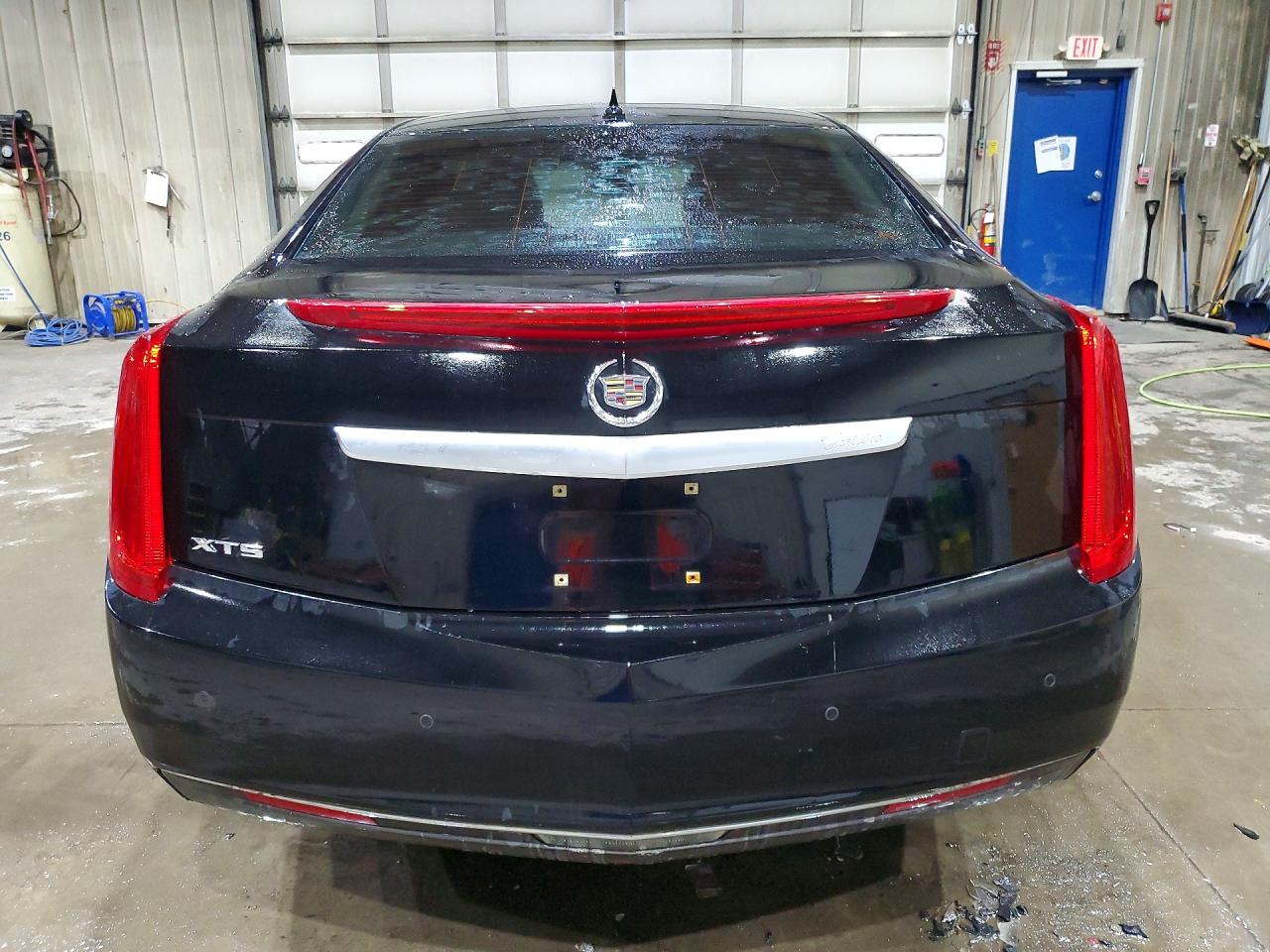 2014 CADILLAC XTS photo 11