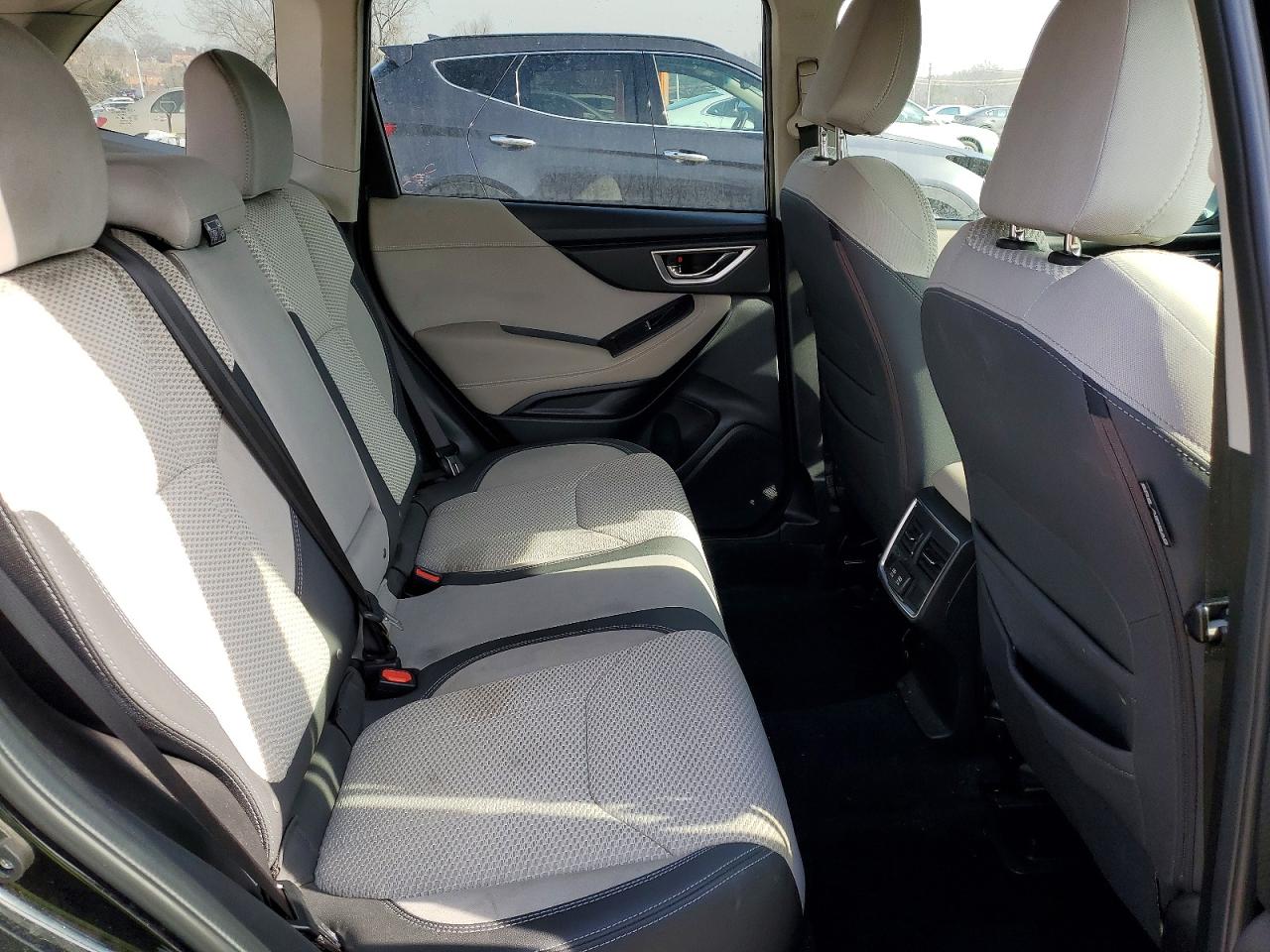 2019 SUBARU FORESTER PREMIUM photo 21