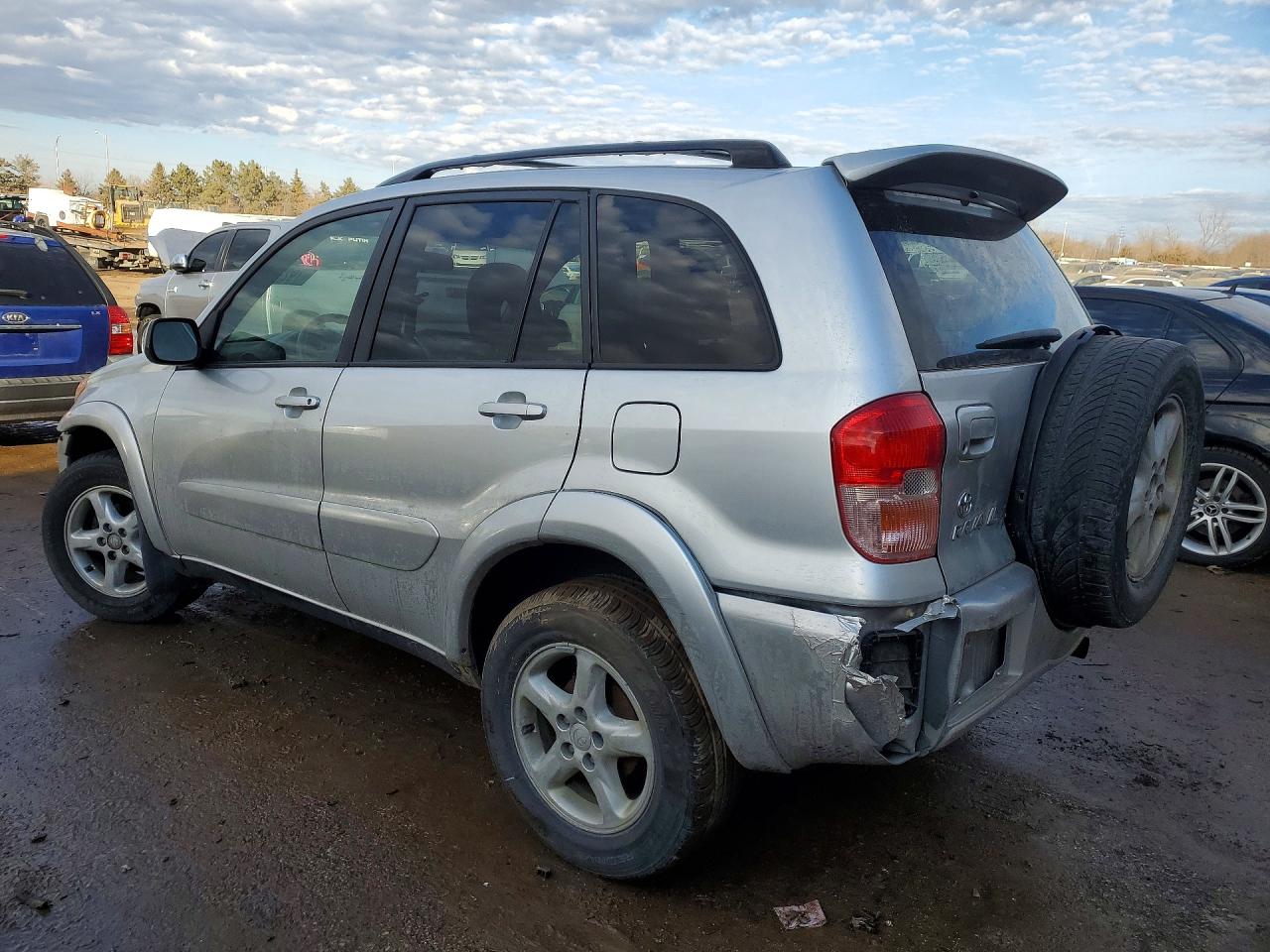 2002 TOYOTA RAV4 BASE photo 3