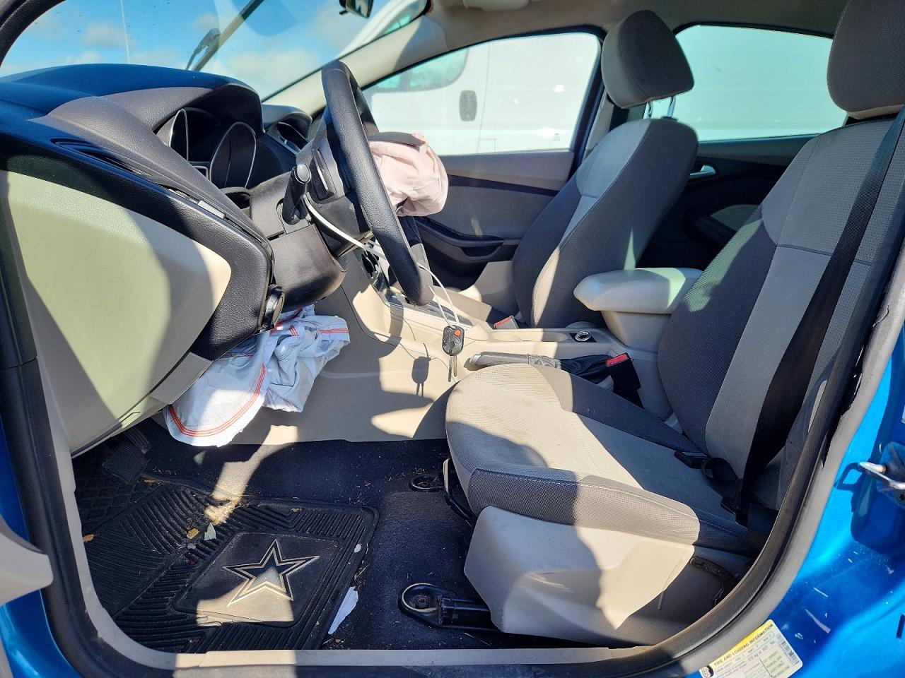 2013 FORD FOCUS photo 7