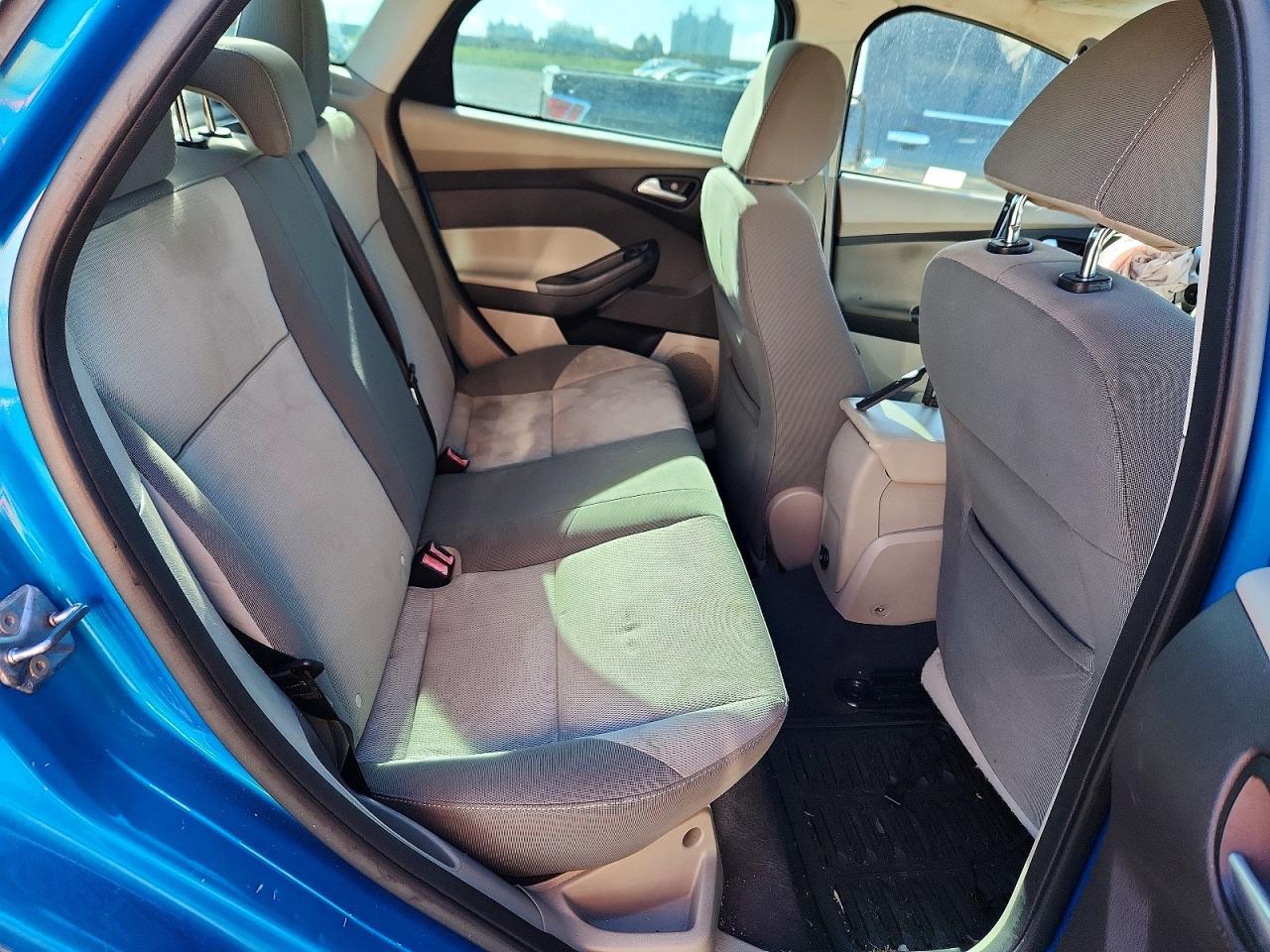 2013 FORD FOCUS photo 10