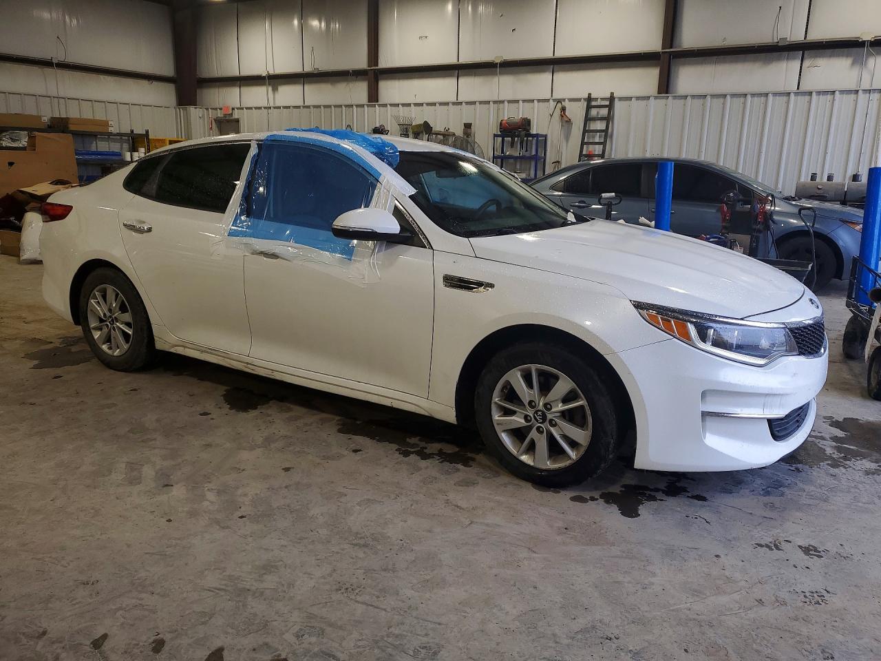 2016 KIA OPTIMA LX photo 7