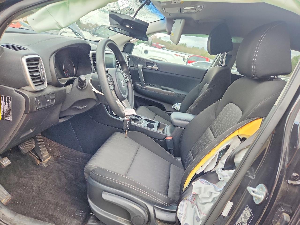 2020 KIA SPORTAGE LX photo 7