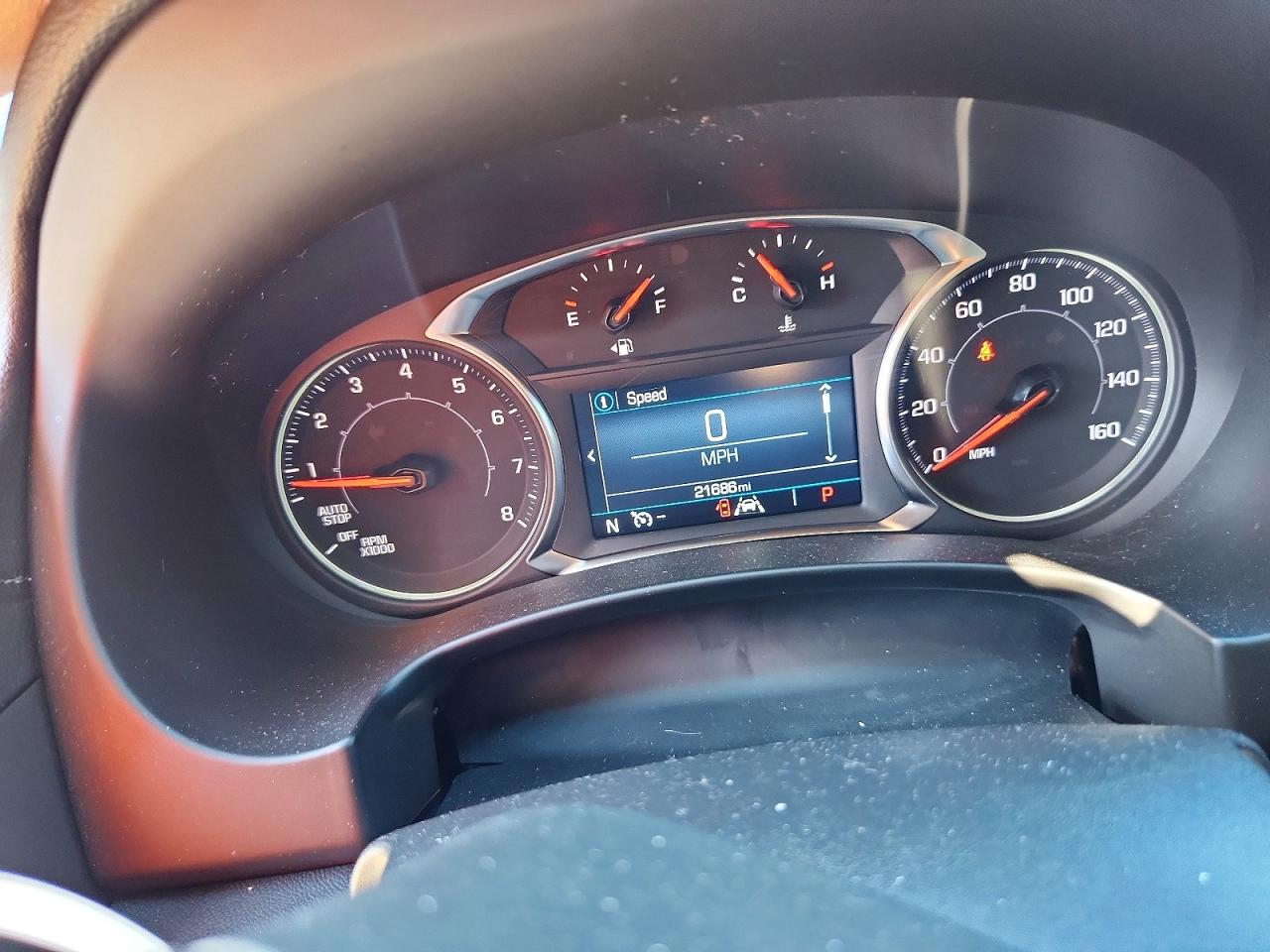 2024 GMC TERRAIN SLE photo 17