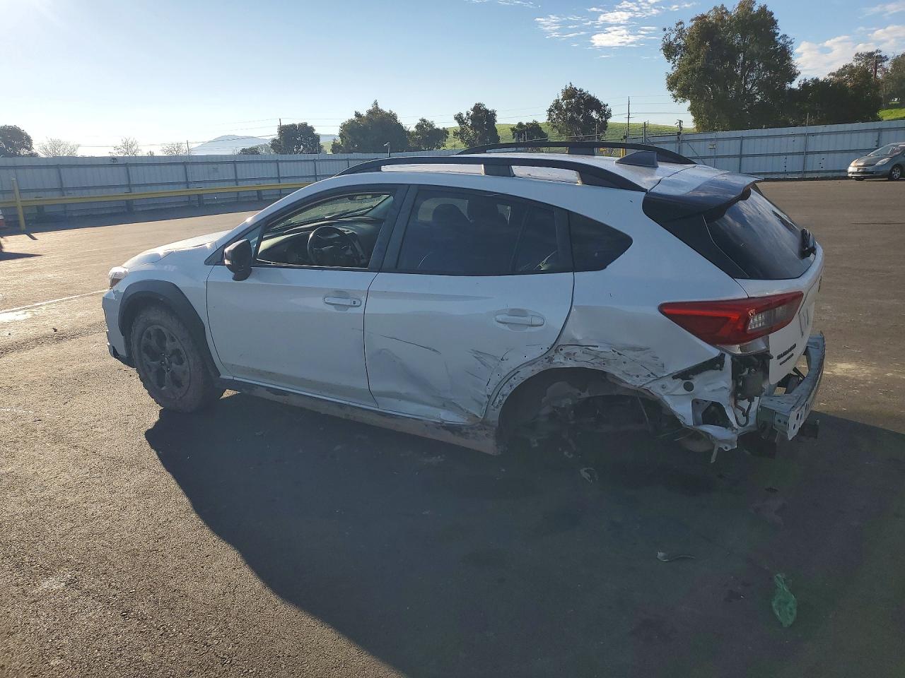 2021 SUBARU CROSSTREK SPORT photo 3