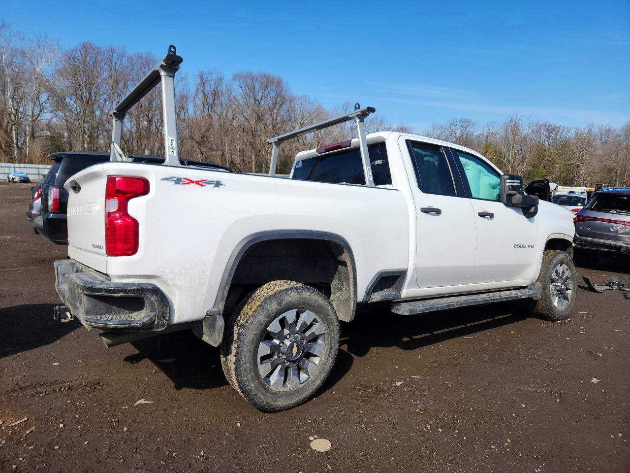 2024 CHEVROLET SILVERADO K2500 CUSTOM photo 7