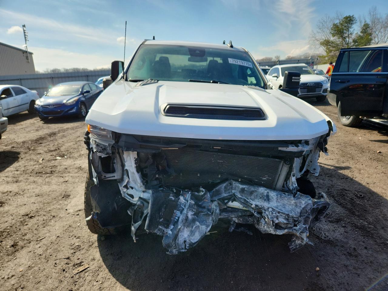 2024 CHEVROLET SILVERADO K2500 CUSTOM photo 13
