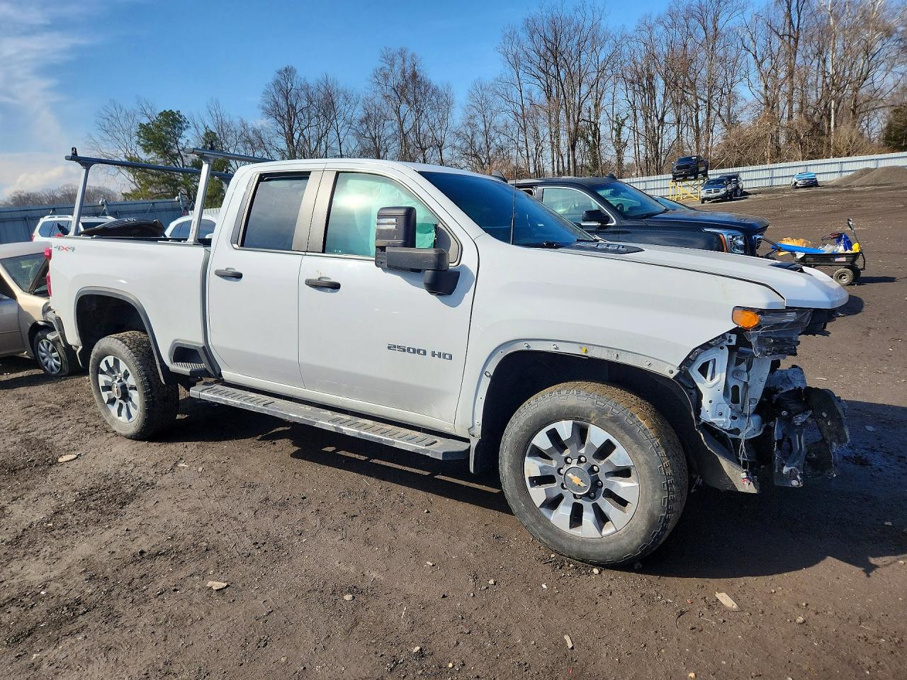 2024 CHEVROLET SILVERADO K2500 CUSTOM photo 10