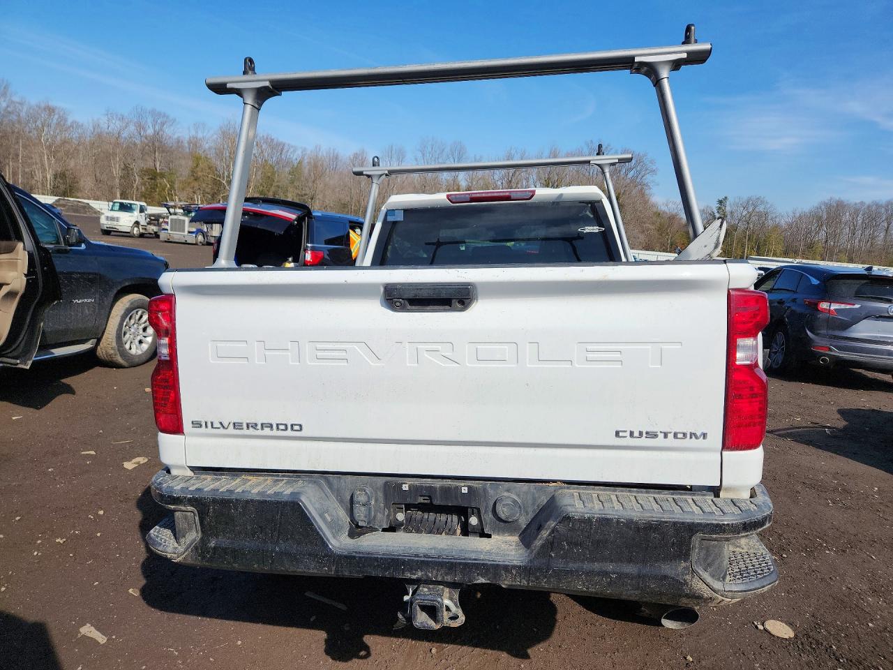 2024 CHEVROLET SILVERADO K2500 CUSTOM photo 16