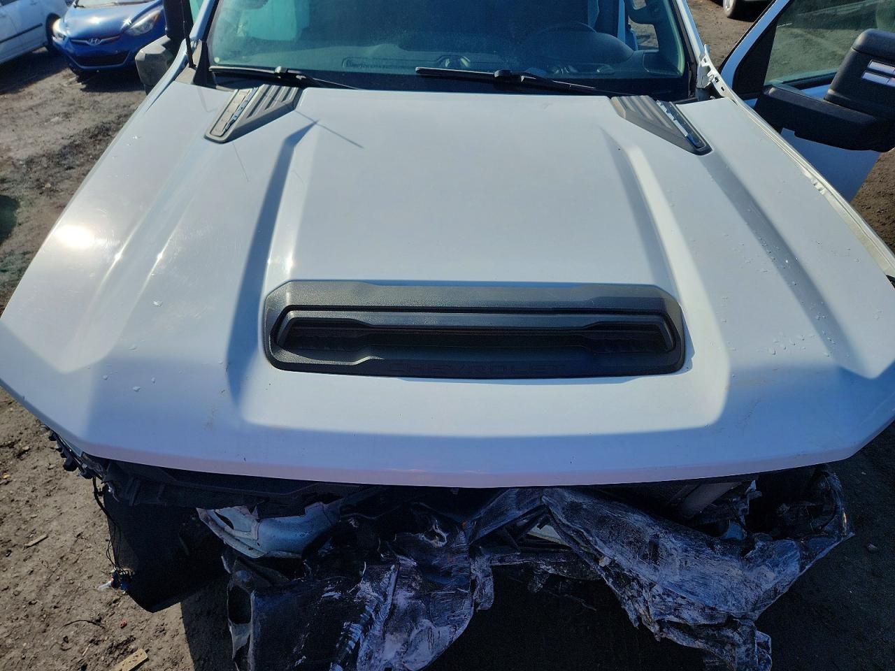 2024 CHEVROLET SILVERADO K2500 CUSTOM photo 31