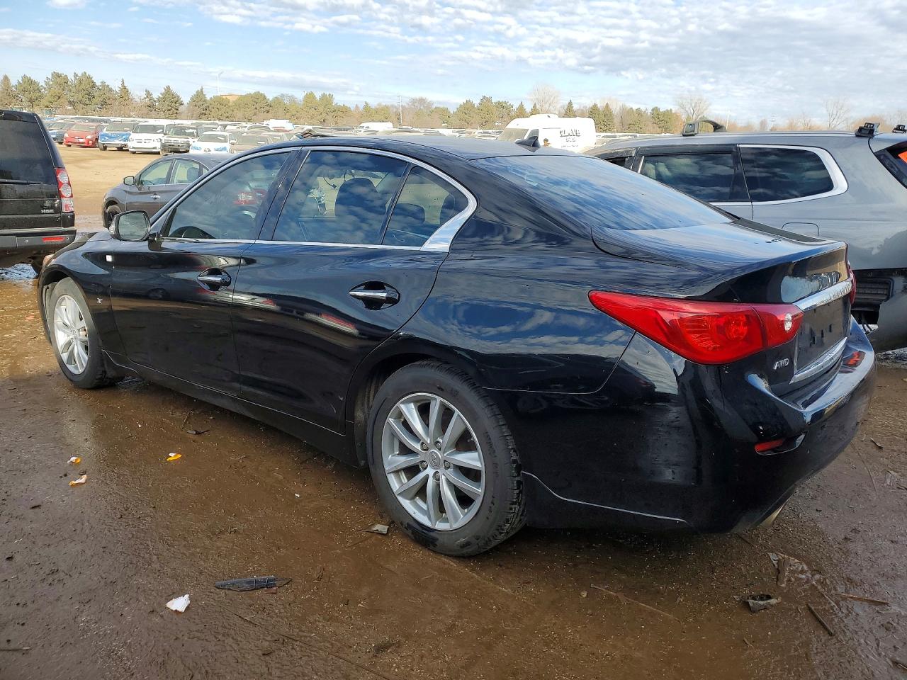 2015 INFINITI Q50 PREMIUM photo 2