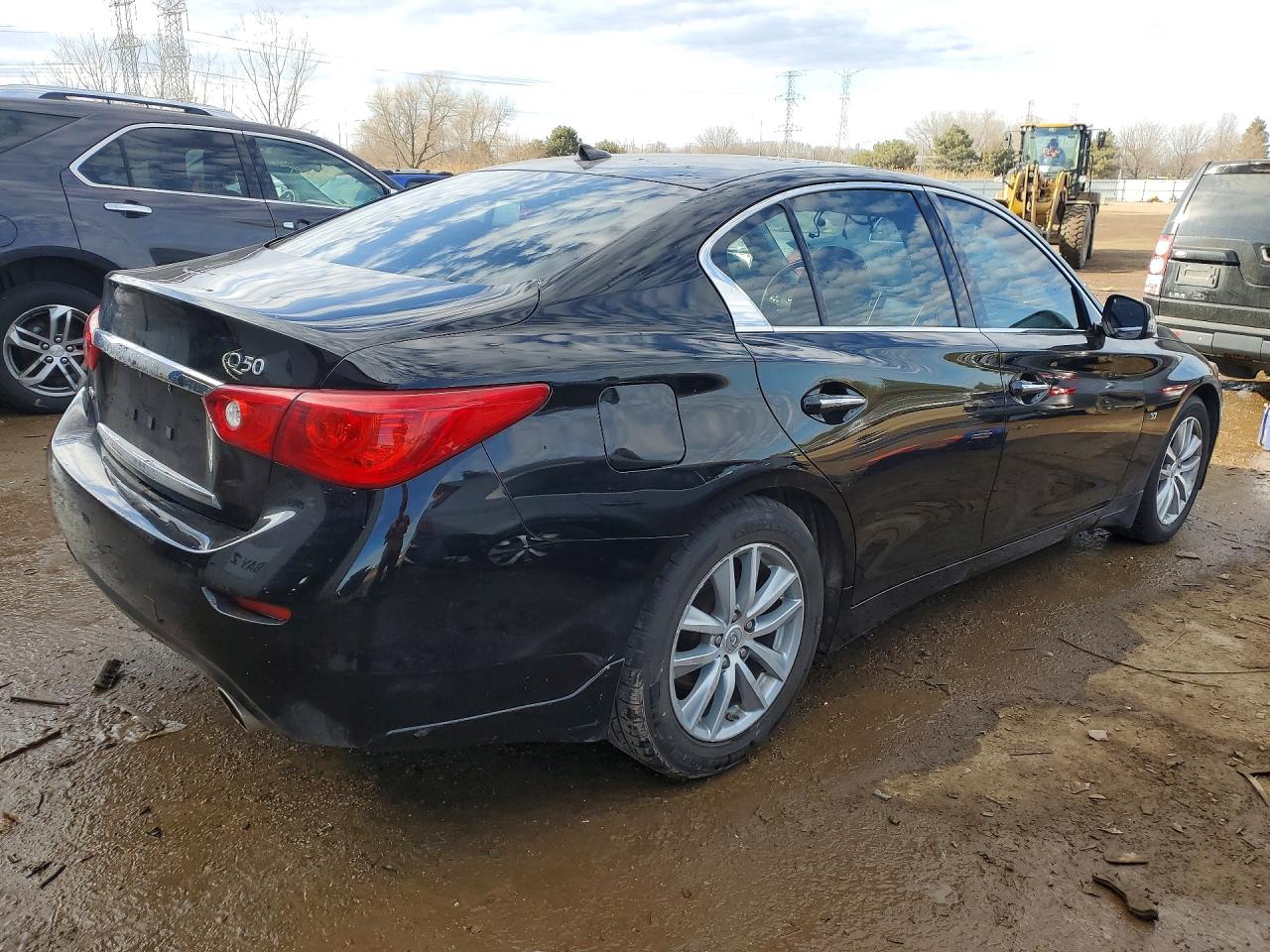 2015 INFINITI Q50 PREMIUM photo 3