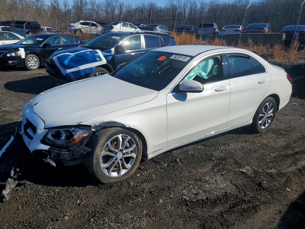 2015 MERCEDES-BENZ C