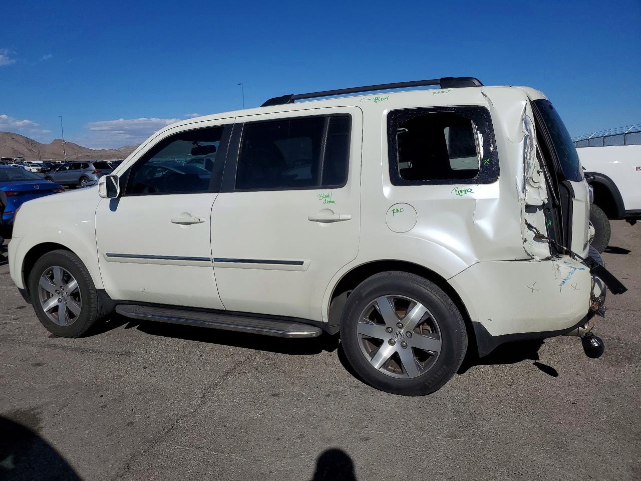 2015 HONDA PILOT TOURING photo 3