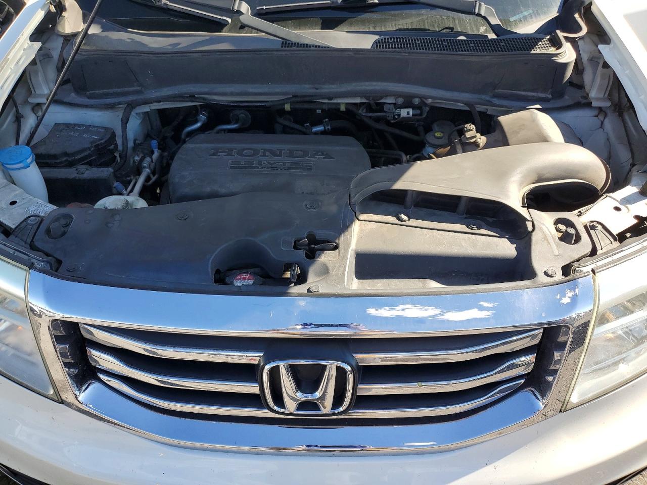 2015 HONDA PILOT TOURING photo 21