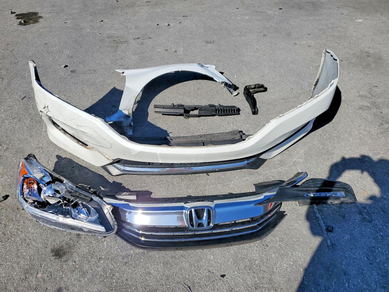2016 HONDA ACCORD SPORT photo 12