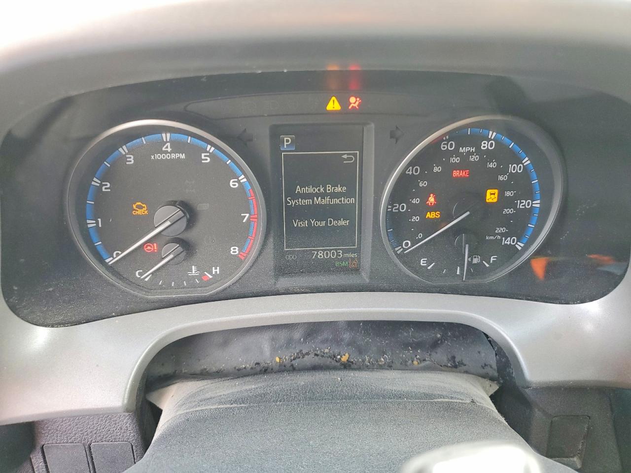 2018 TOYOTA RAV4 XLE photo 17