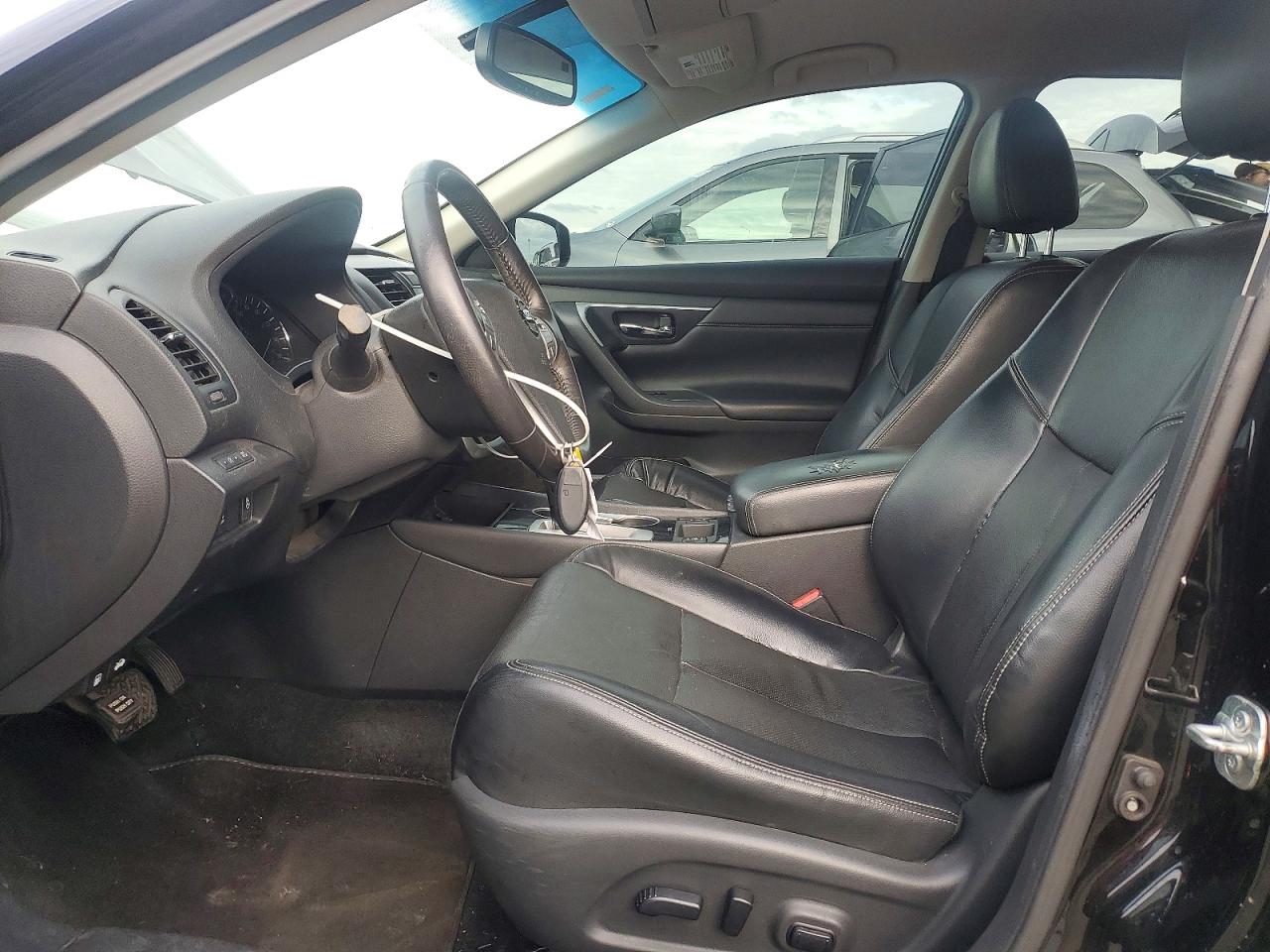 2018 NISSAN ALTIMA photo 7