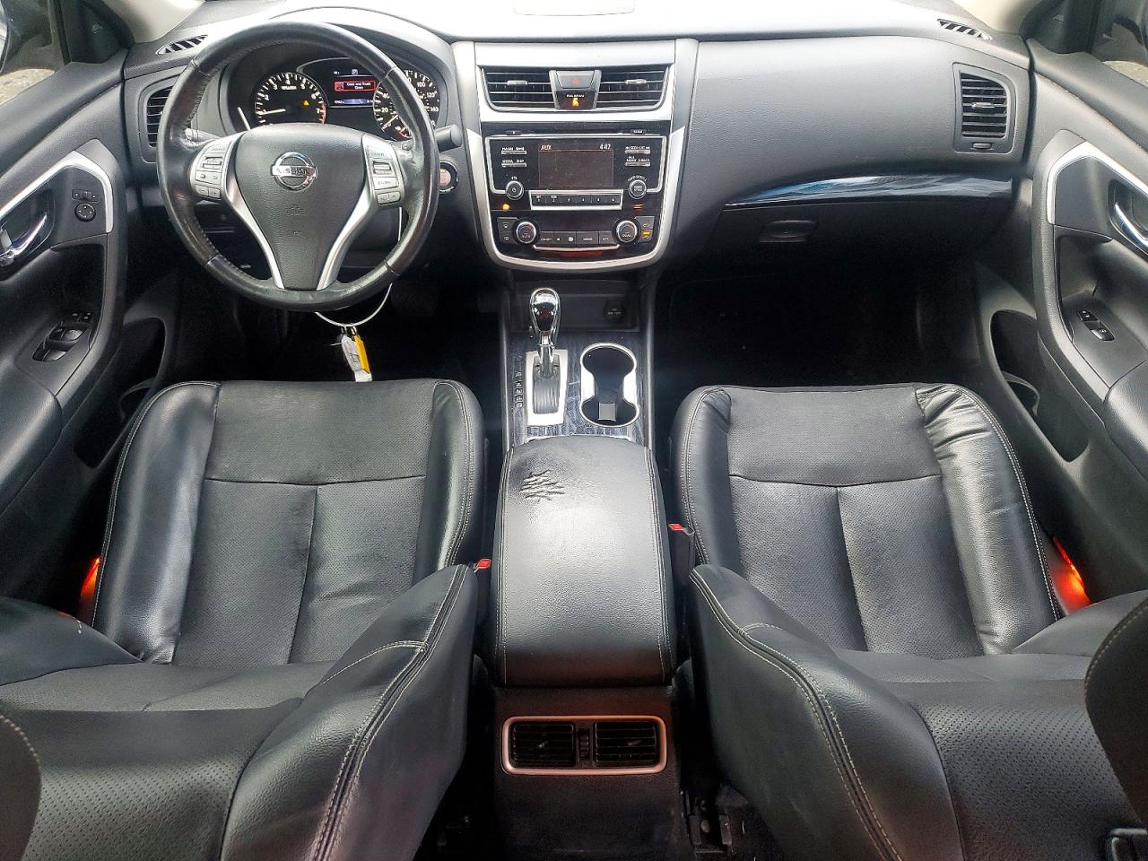 2018 NISSAN ALTIMA photo 8