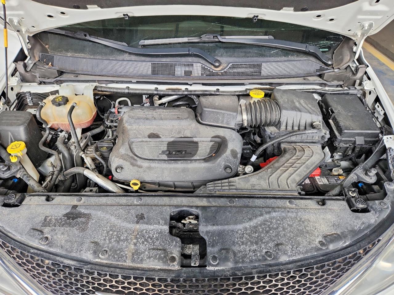2019 CHRYSLER PACIFICA TOURING L photo 23