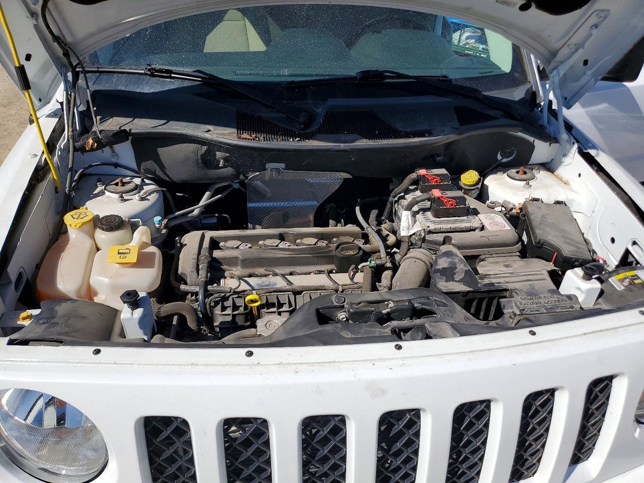 2014 JEEP PATRIOT SPORT photo 21