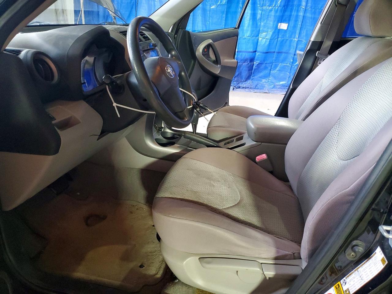 2006 TOYOTA RAV4 BASE photo 13