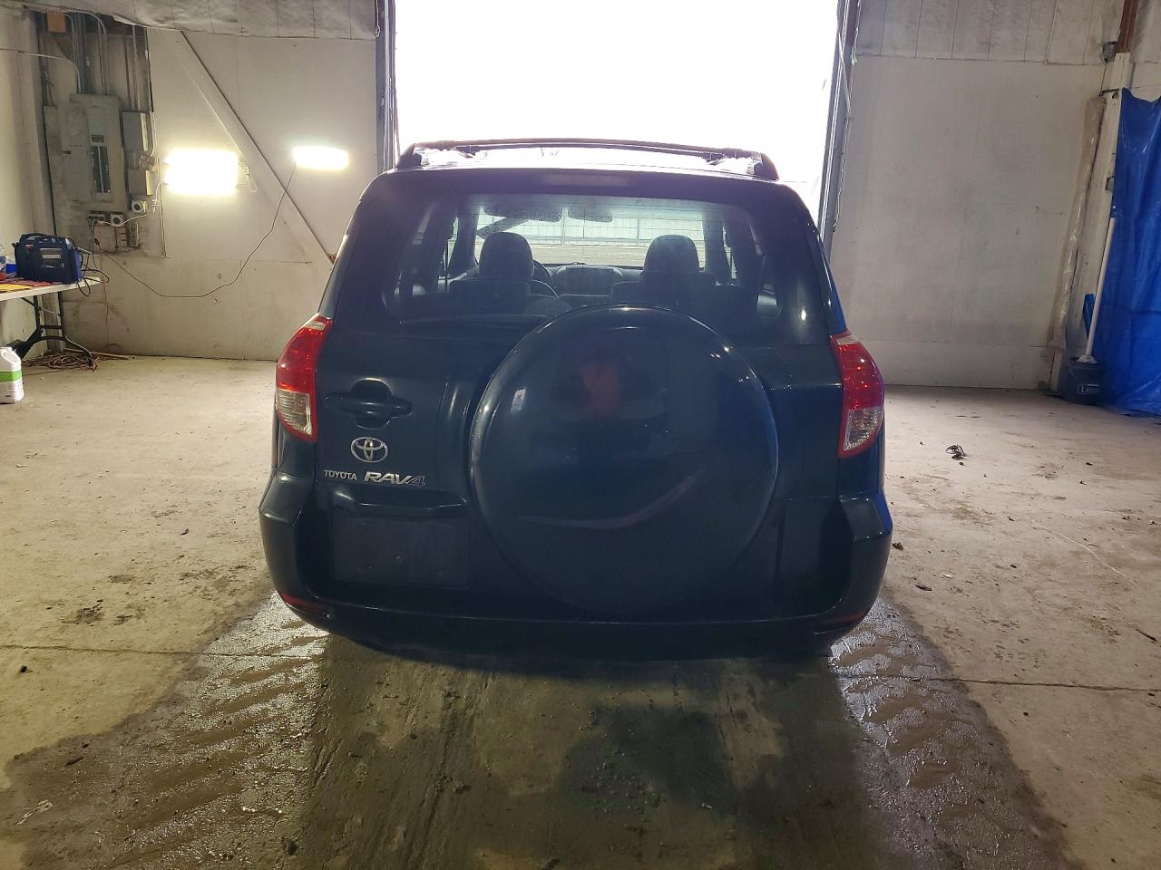 2006 TOYOTA RAV4 BASE photo 11