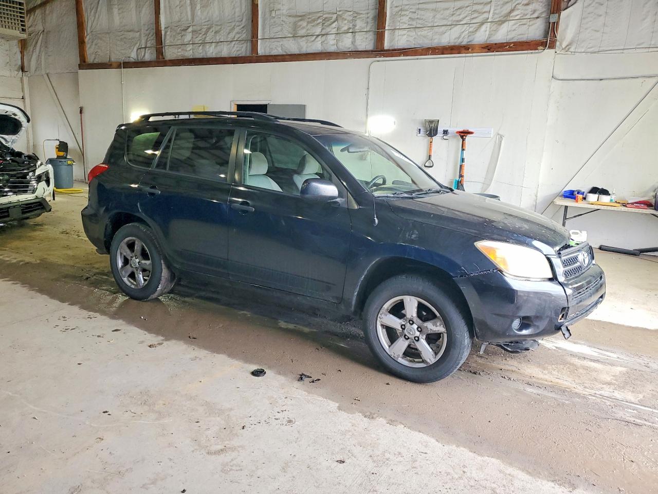 2006 TOYOTA RAV4 BASE photo 7