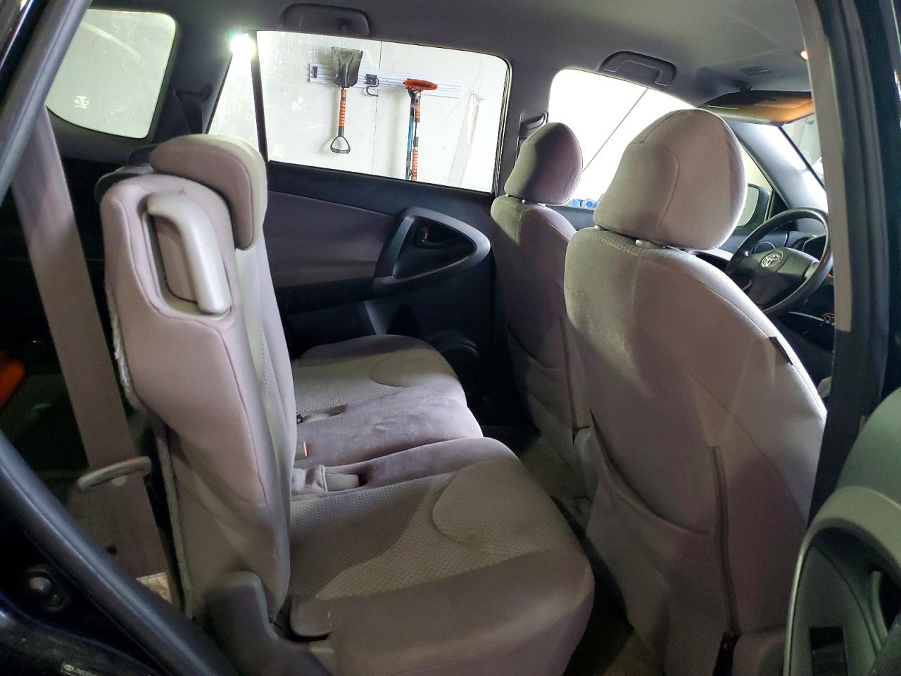 2006 TOYOTA RAV4 BASE photo 21
